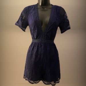 FASHION NOVA • MIDNIGHT MOON • XSMALL